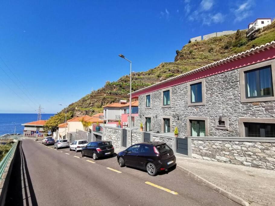 Chale Esmeralda - Charming Studios In Calheta Beach Kültér fotó