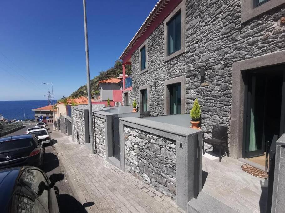 Chale Esmeralda - Charming Studios In Calheta Beach Kültér fotó