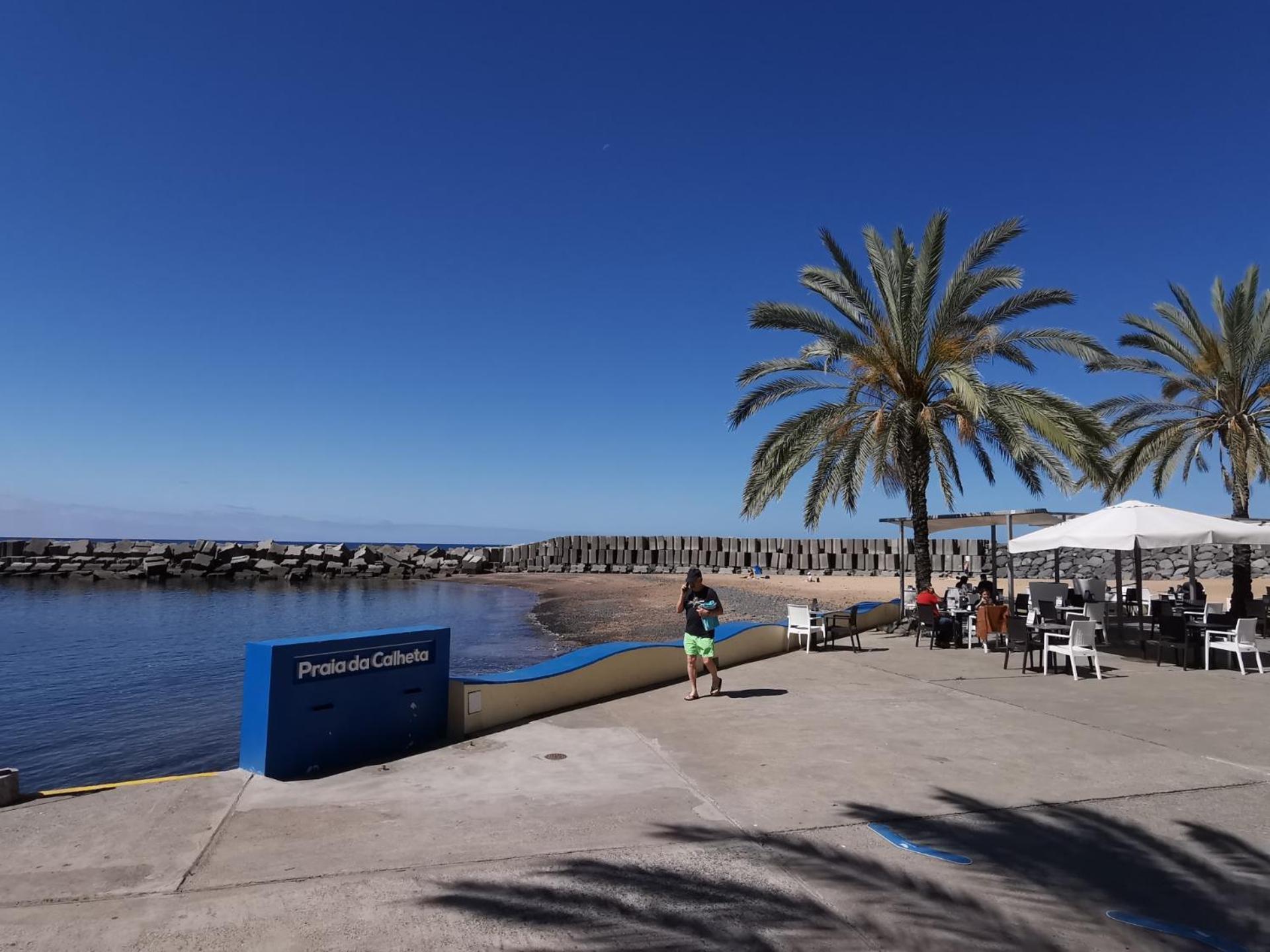 Chale Esmeralda - Charming Studios In Calheta Beach Kültér fotó